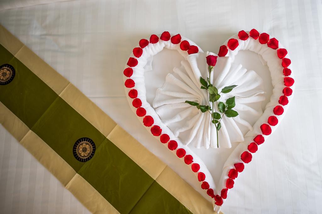 Ny Ka Smy Hotel Phnom Penh Eksteriør bilde