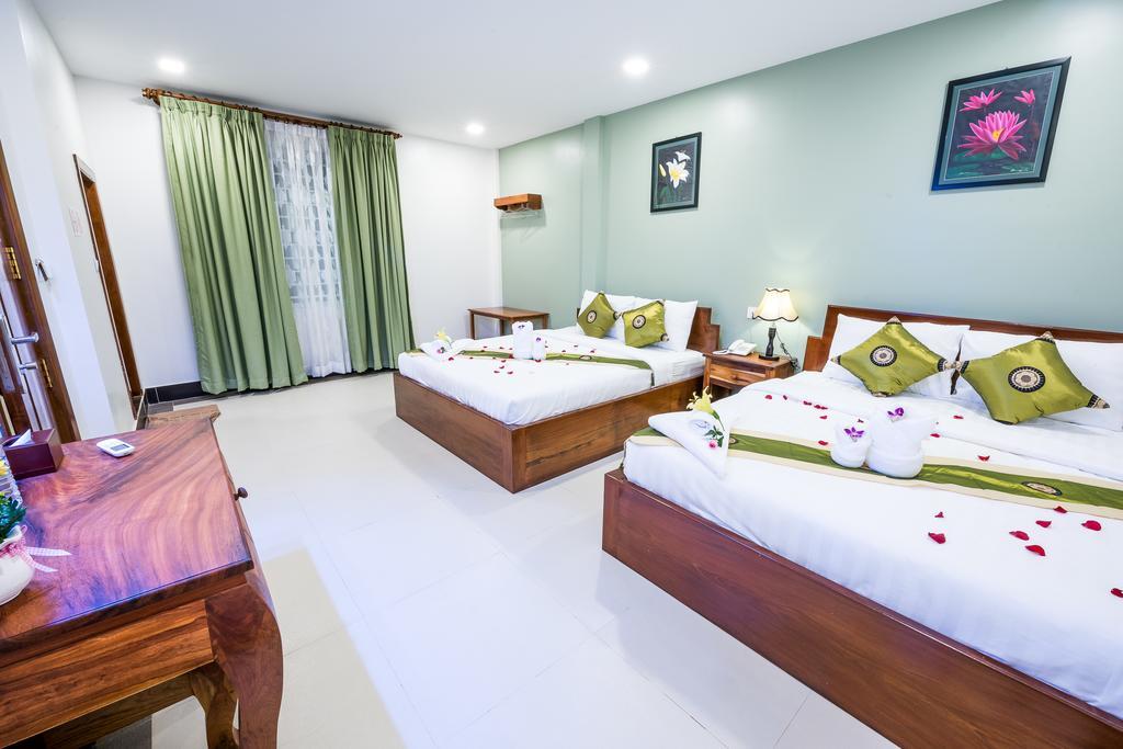 Ny Ka Smy Hotel Phnom Penh Eksteriør bilde