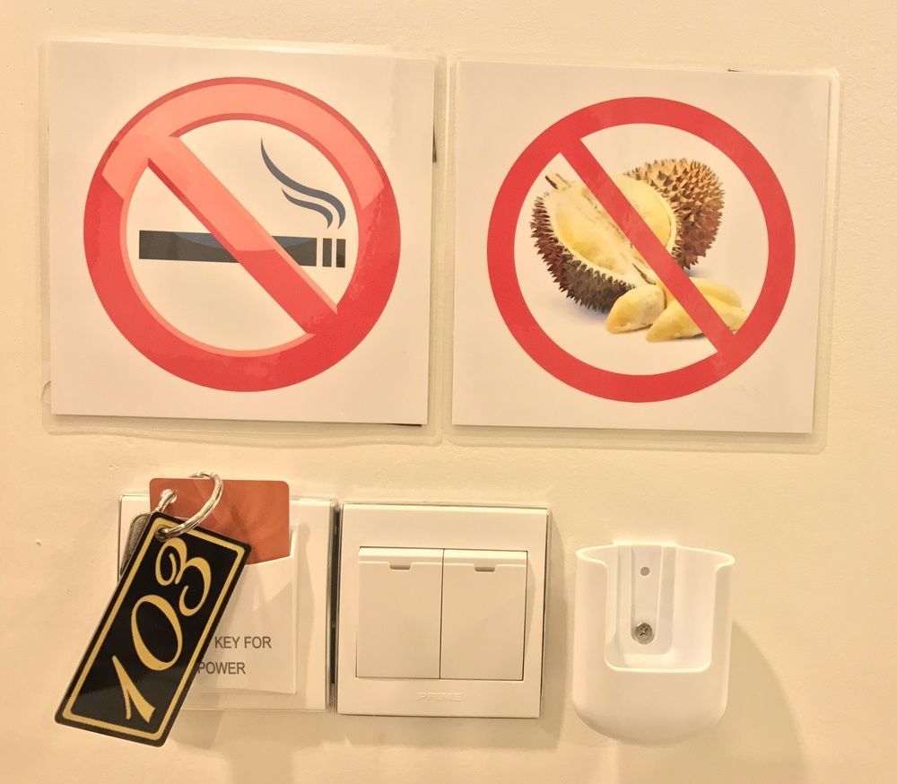 Ny Ka Smy Hotel Phnom Penh Eksteriør bilde