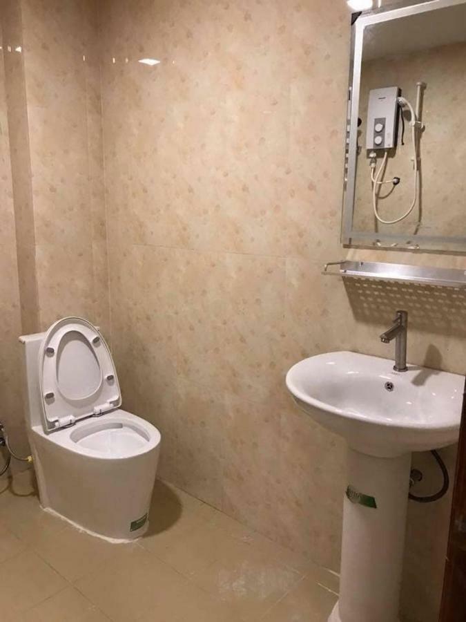 Ny Ka Smy Hotel Phnom Penh Eksteriør bilde